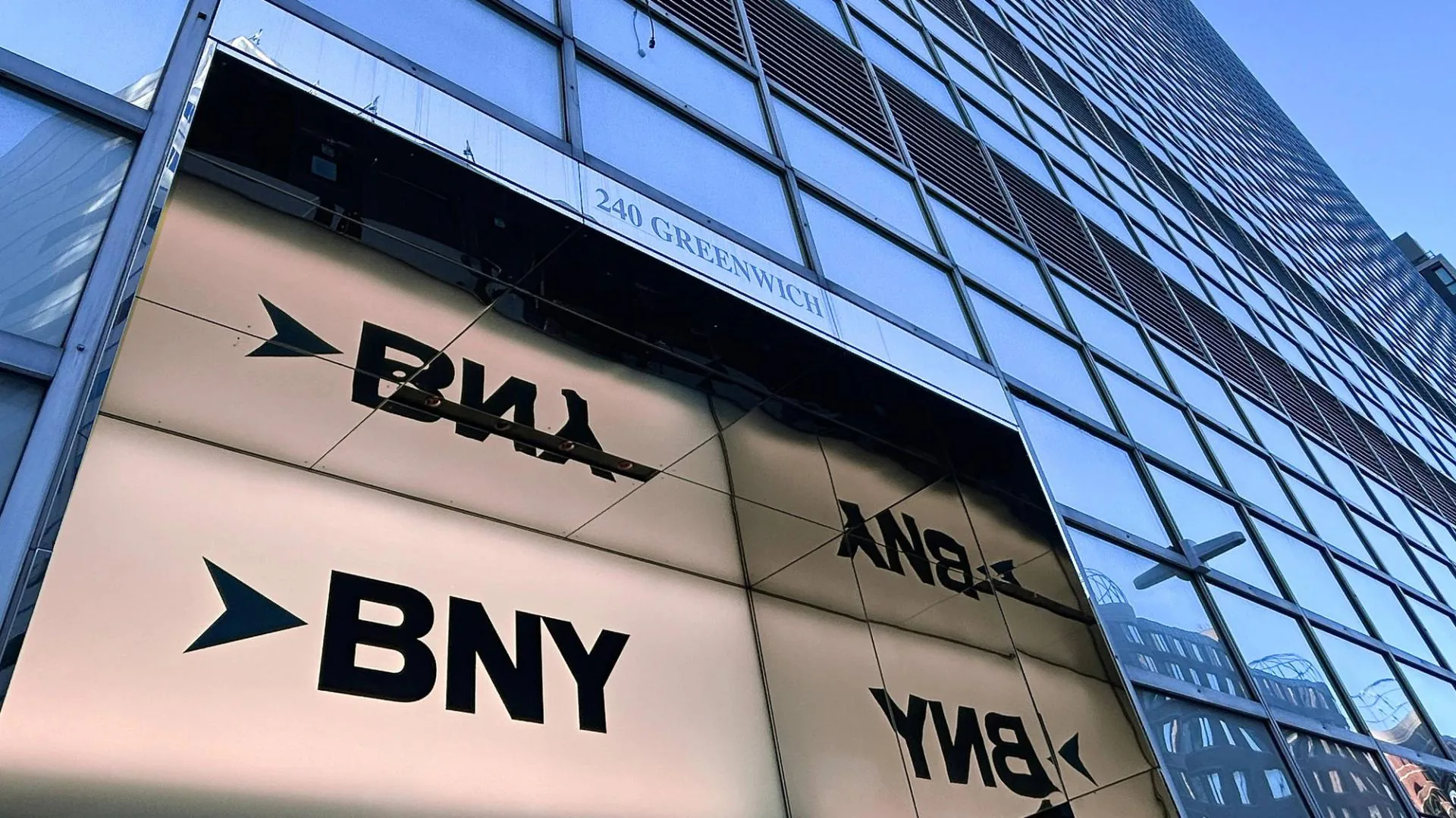 BNY Mellon, 8,6 Trilyon Dolarlık Transfer Acentesi Pazarını Blockchain'e Taşıyor BNY Mellon, 8,6 Trilyon Dolarlık Transfer Acentesi Pazarını Blockchain'e Taşıyor