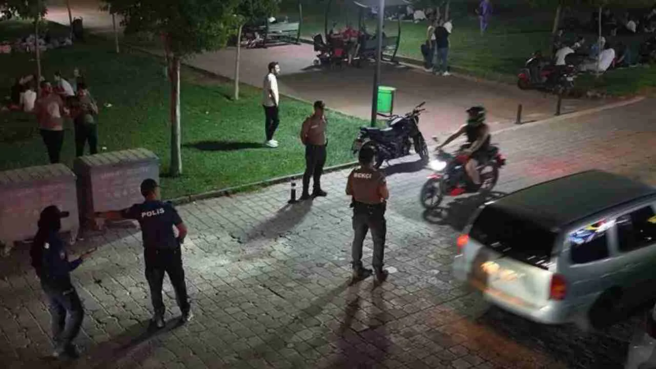 Gaziantep'te Huzurlu Parklar Uygulaması: Bir Haftada 24 Bin 988 Sorgu Gaziantep'te Huzurlu Parklar Uygulaması: Bir Haftada 24 Bin 988 Sorgu