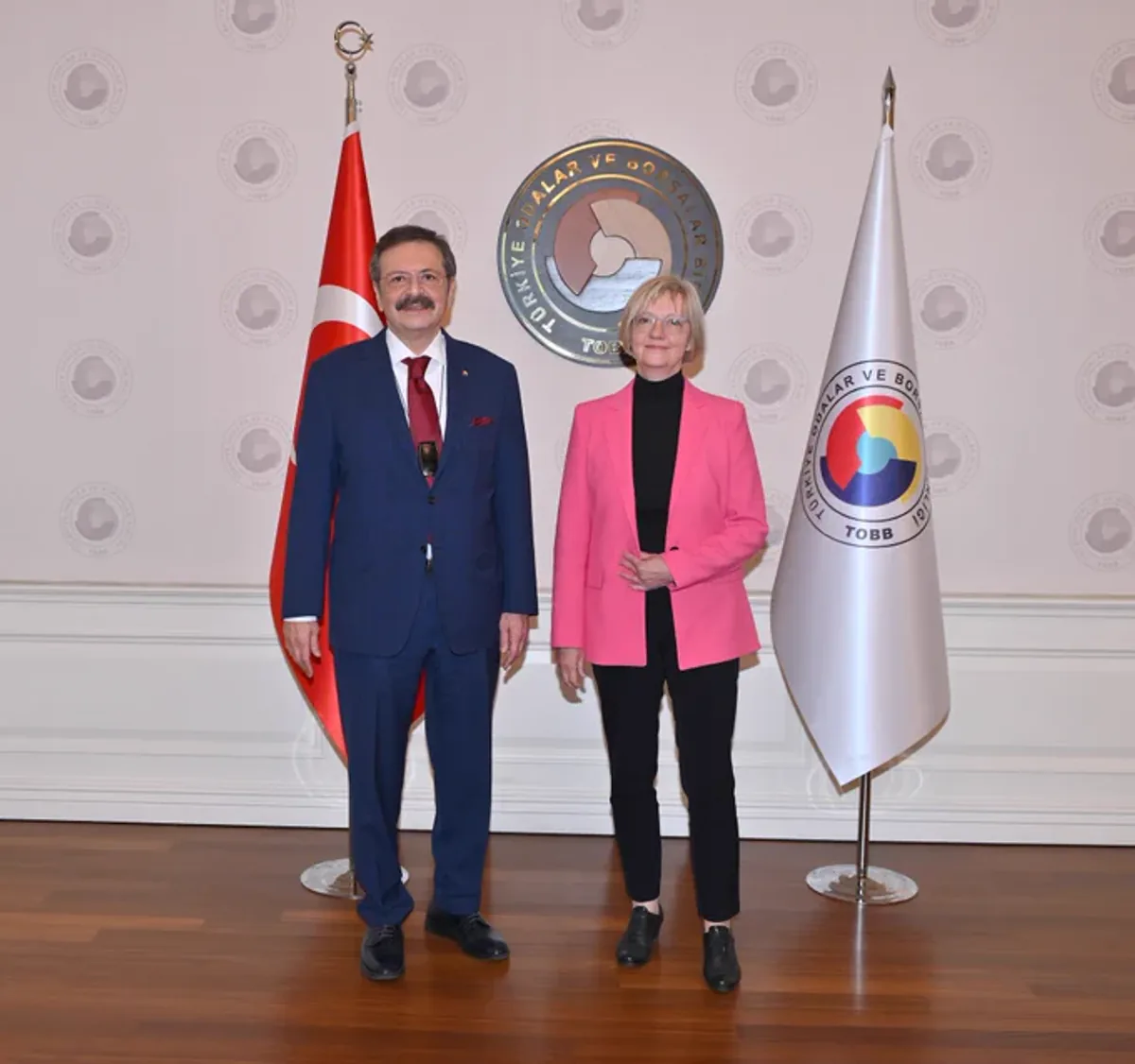 Almanya'nın Ankara Büyükelçisi Türkiye-Almanya İş Birliği ve Ticaret İlişkilerini Değerlendirdi Almanya'nın Ankara Büyükelçisi Türkiye-Almanya İş Birliği ve Ticaret İlişkilerini Değerlendirdi