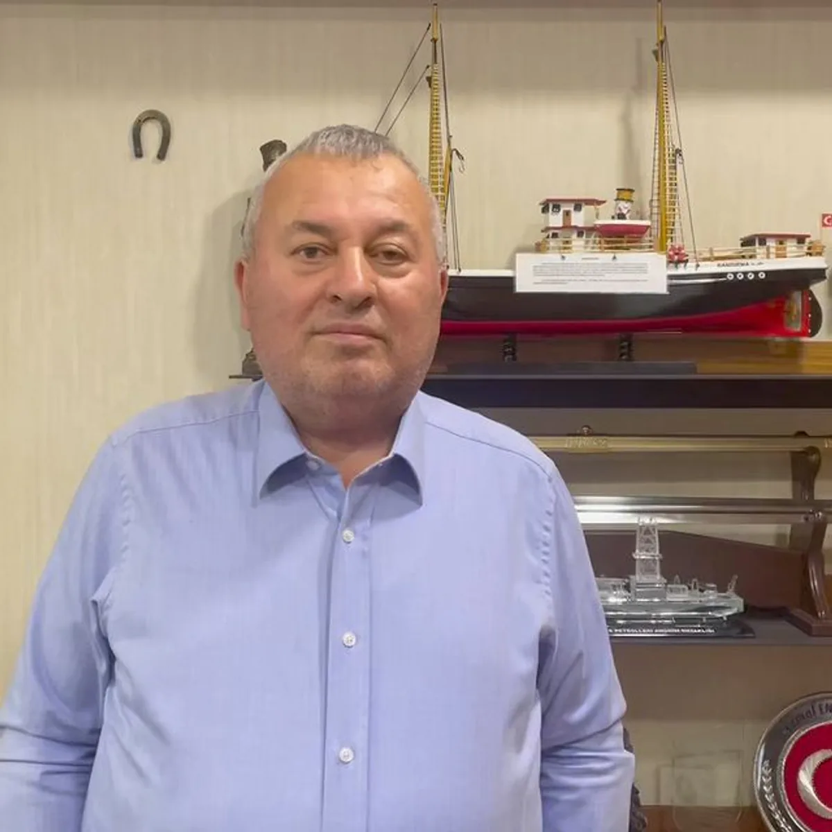 Demokrat Parti Genel Başkan Yardımcısı Cemal Enginyurt, Abdullah Öcalan'ın (Apo) TBMM'de Konuşmasına Tepki Gösterdi Demokrat Parti Genel Başkan Yardımcısı Cemal Enginyurt, Abdullah Öcalan'ın (Apo) TBMM'de Konuşmasına Tepki Gösterdi