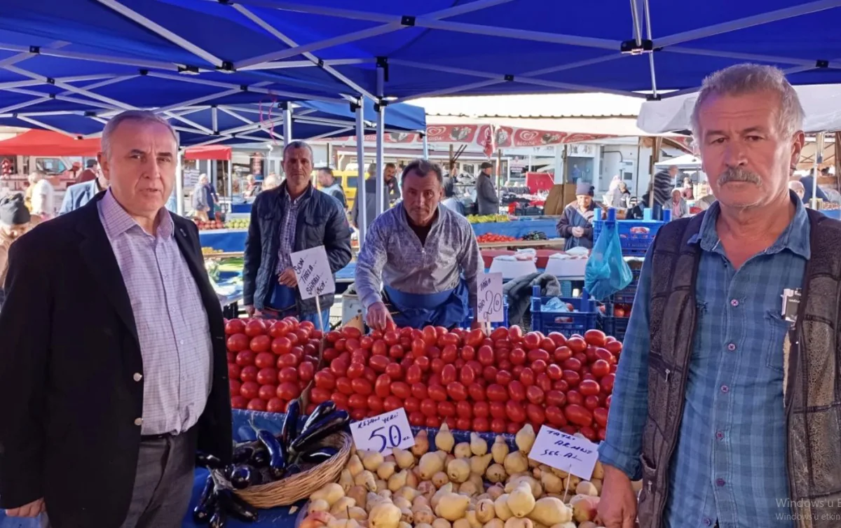 Keşan Sebze Bakkal ve Manavlar Odası Başkan Vekili Mustafa Çakır Halk Pazarlarını Ziyaret Etti Keşan Sebze Bakkal ve Manavlar Odası Başkan Vekili Mustafa Çakır Halk Pazarlarını Ziyaret Etti
