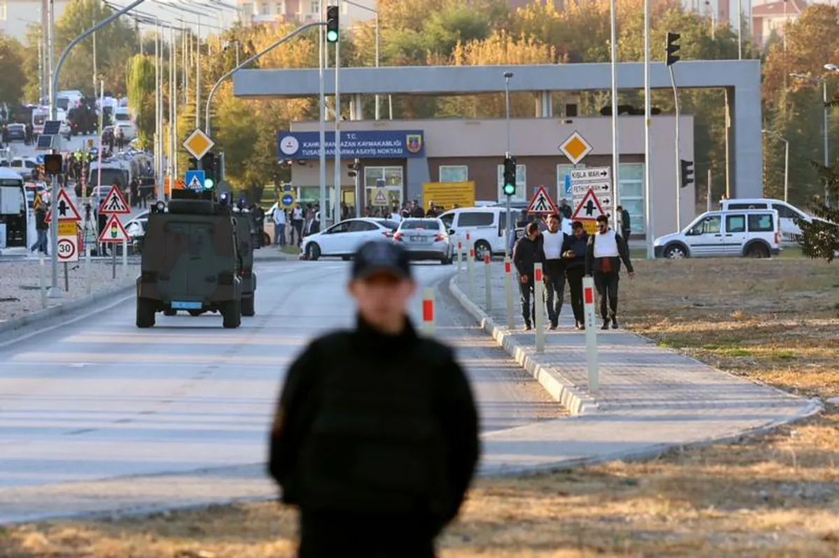 Ankara'da Türk Havacılık ve Uzay Sanayii AŞ'nin Tesislerine Saldırı Ankara'da Türk Havacılık ve Uzay Sanayii AŞ'nin Tesislerine Saldırı