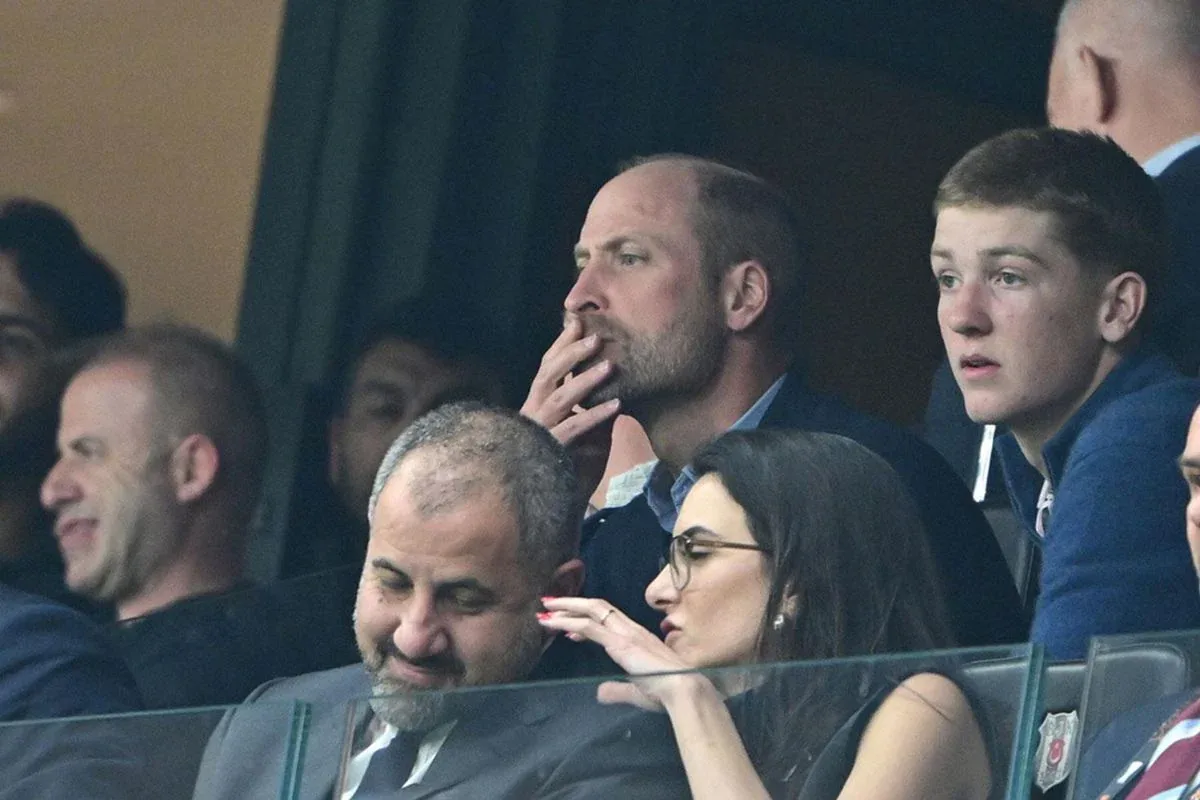 Galler Prensi William'dan İstanbul'da Tarihi Gece: Aston Villa Şampiyon Galler Prensi William'dan İstanbul'da Tarihi Gece: Aston Villa Şampiyon