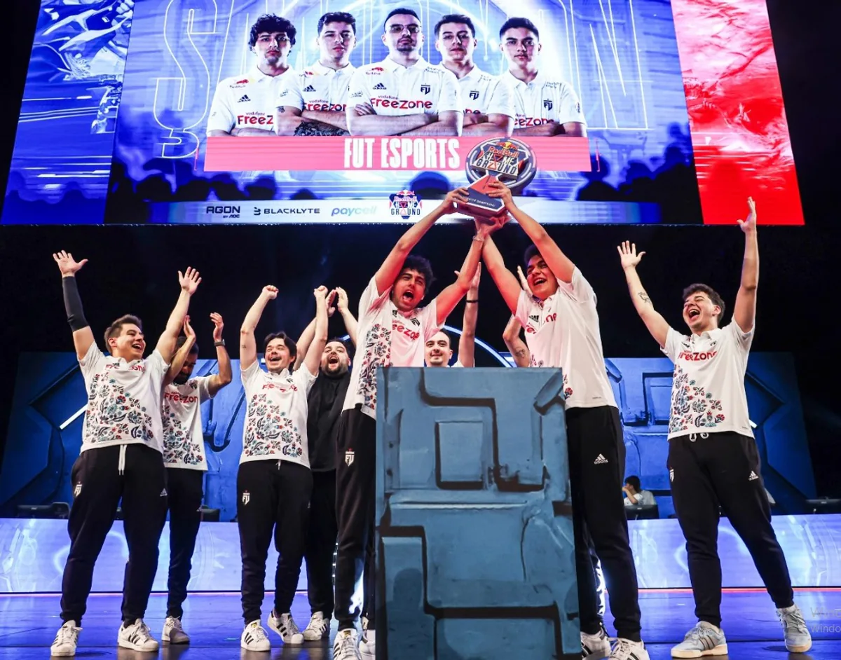 Red Bull Home Ground Türkiye Finali'nde FUT Esports, Türkiye Şampiyonu Oldu! Red Bull Home Ground Türkiye Finali'nde FUT Esports, Türkiye Şampiyonu Oldu!