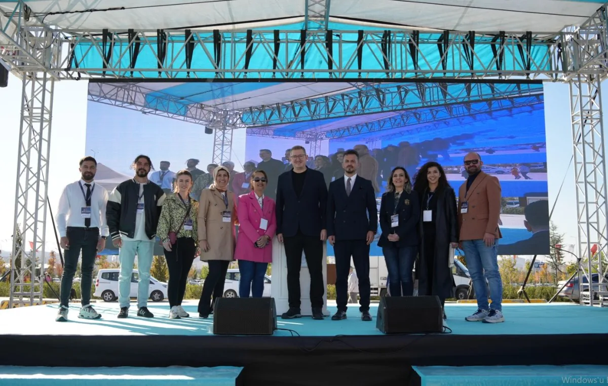 Kayseri'de 6. Bilim Şenliği Yapıldı Kayseri'de 6. Bilim Şenliği Yapıldı