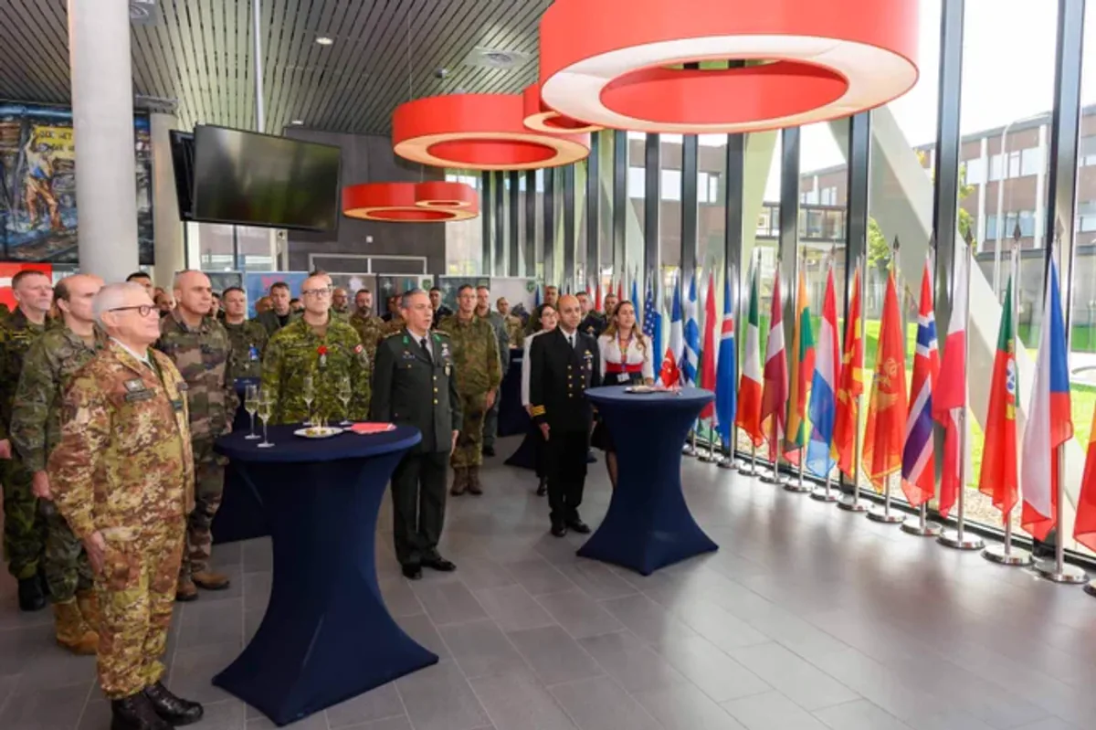 Hollanda'daki Brunssum Müşterek Kuvvet Komutanlığı'nda Cumhuriyet Bayramı Kutlaması Hollanda'daki Brunssum Müşterek Kuvvet Komutanlığı'nda Cumhuriyet Bayramı Kutlaması