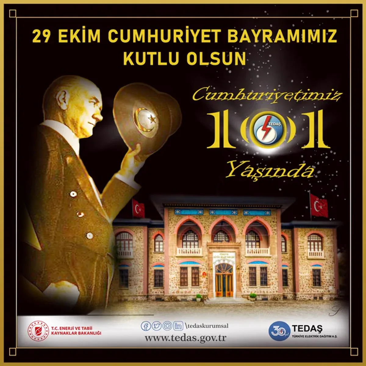 Türkiye Cumhuriyeti 101. Yaşını Kutladı Türkiye Cumhuriyeti 101. Yaşını Kutladı