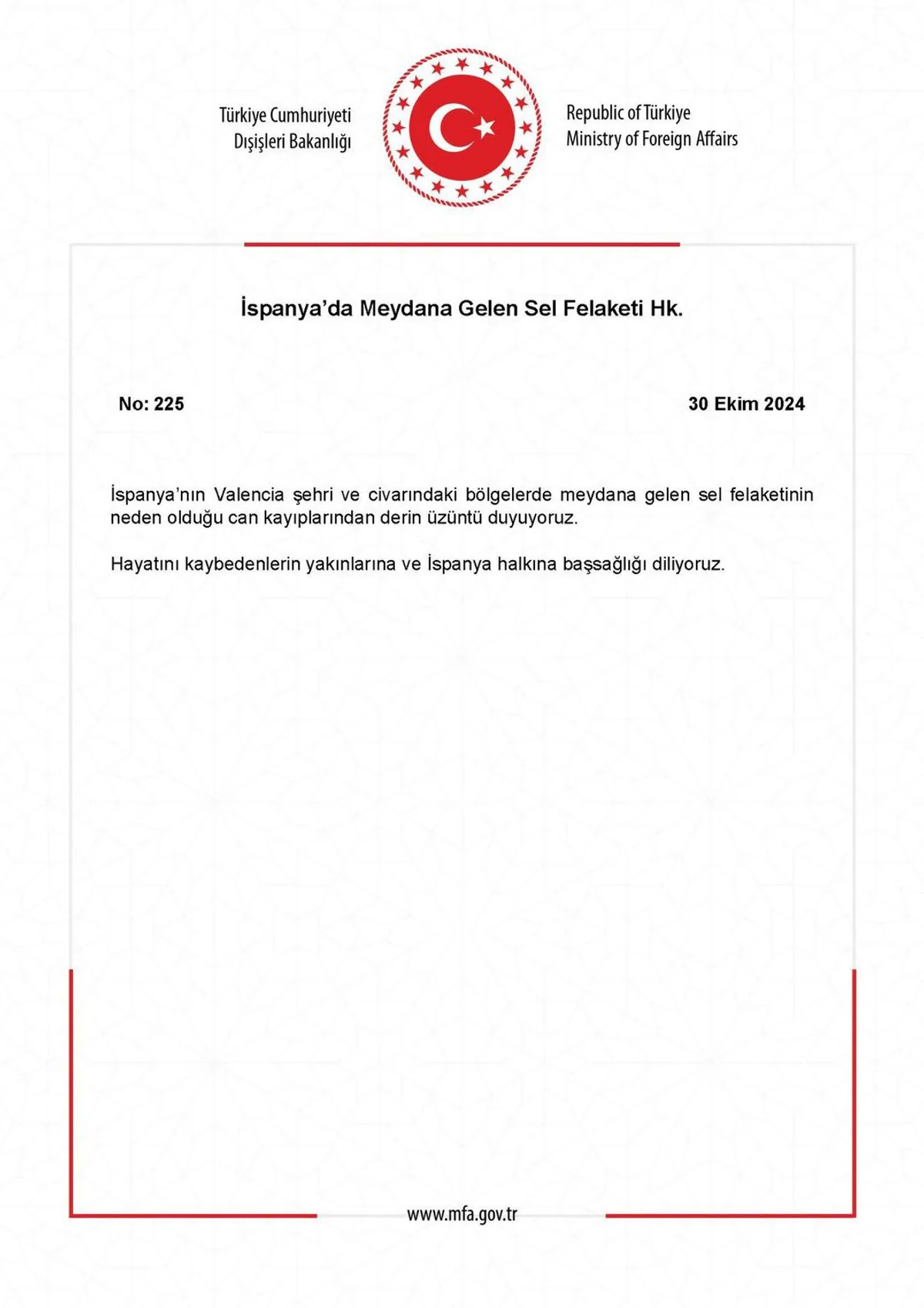 İspanya'da Şiddetli Yağışlar Sel Felaketine Yol Açtı İspanya'da Şiddetli Yağışlar Sel Felaketine Yol Açtı