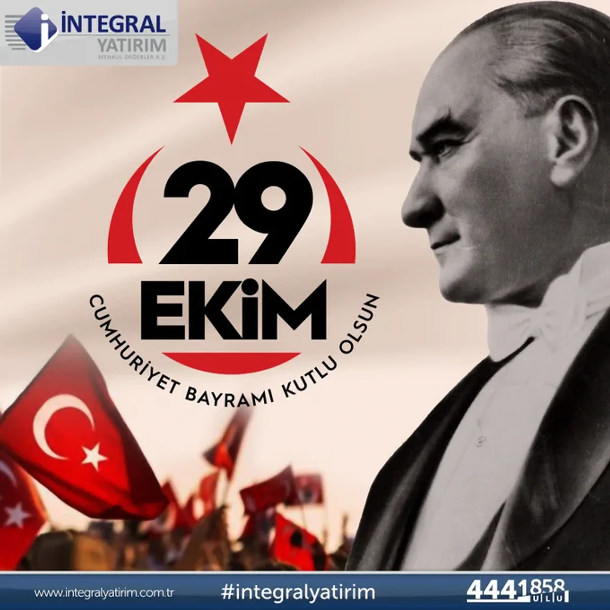 29 Ekim Cumhuriyet Bayramı Coşkuyla Kutlanıyor 29 Ekim Cumhuriyet Bayramı Coşkuyla Kutlanıyor