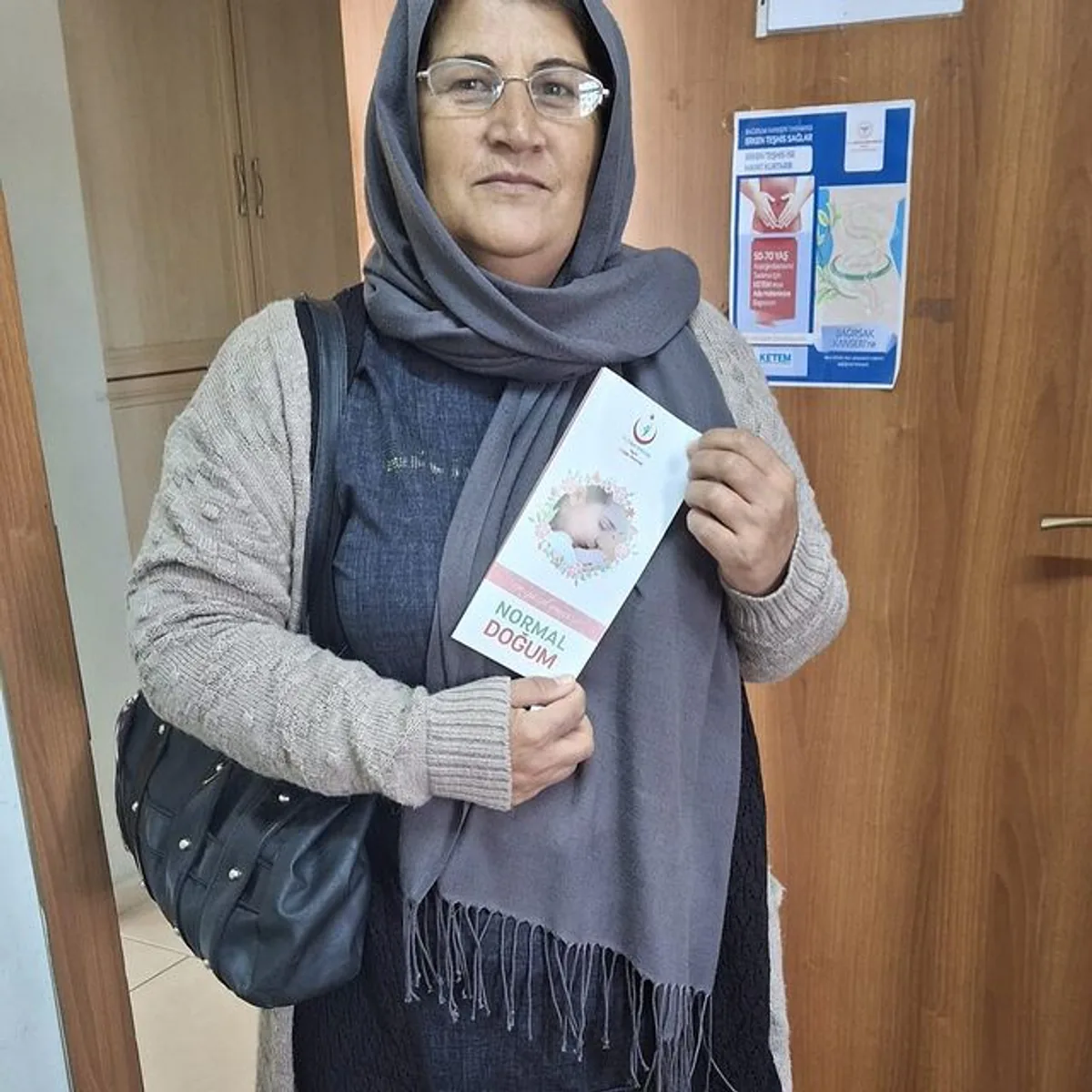 İlçe Sağlık Müdürlüğü, Normal Doğum Farkındalığı Oluşturmak İçin Bilgilendirme Standı Açtı İlçe Sağlık Müdürlüğü, Normal Doğum Farkındalığı Oluşturmak İçin Bilgilendirme Standı Açtı