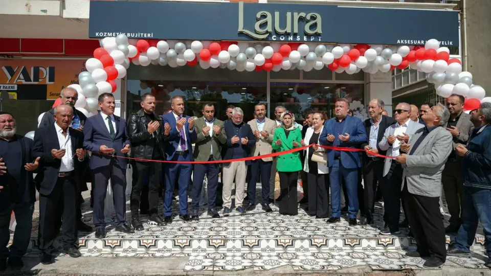 Fethiye'de Laura Concept açıldı: Belediye Başkanı Aşgın ve TBB Başkanı Yılmaz törende yer aldı görseli