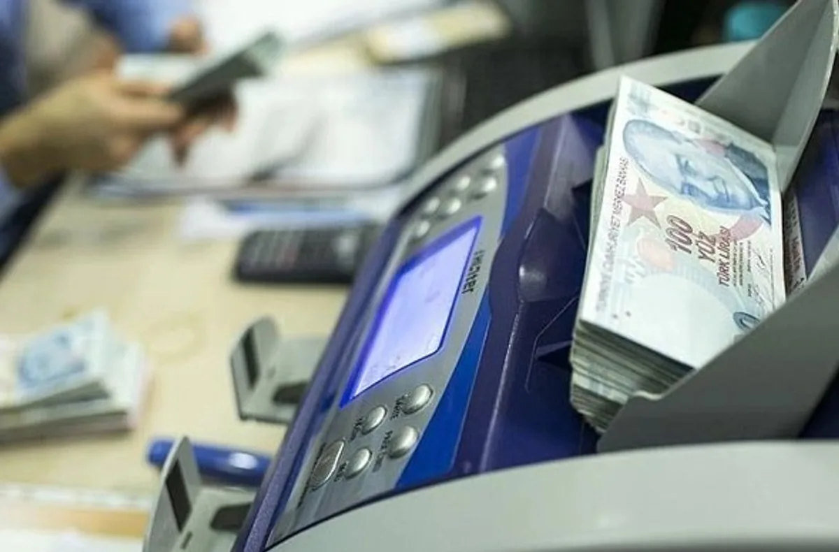 Resmi Gazete'de Yayımlanan Yeni Düzenlemeye Göre TL Mevduat ve Hareketli Fonlardaki Stopaj Oranları Değişti Resmi Gazete'de Yayımlanan Yeni Düzenlemeye Göre TL Mevduat ve Hareketli Fonlardaki Stopaj Oranları Değişti