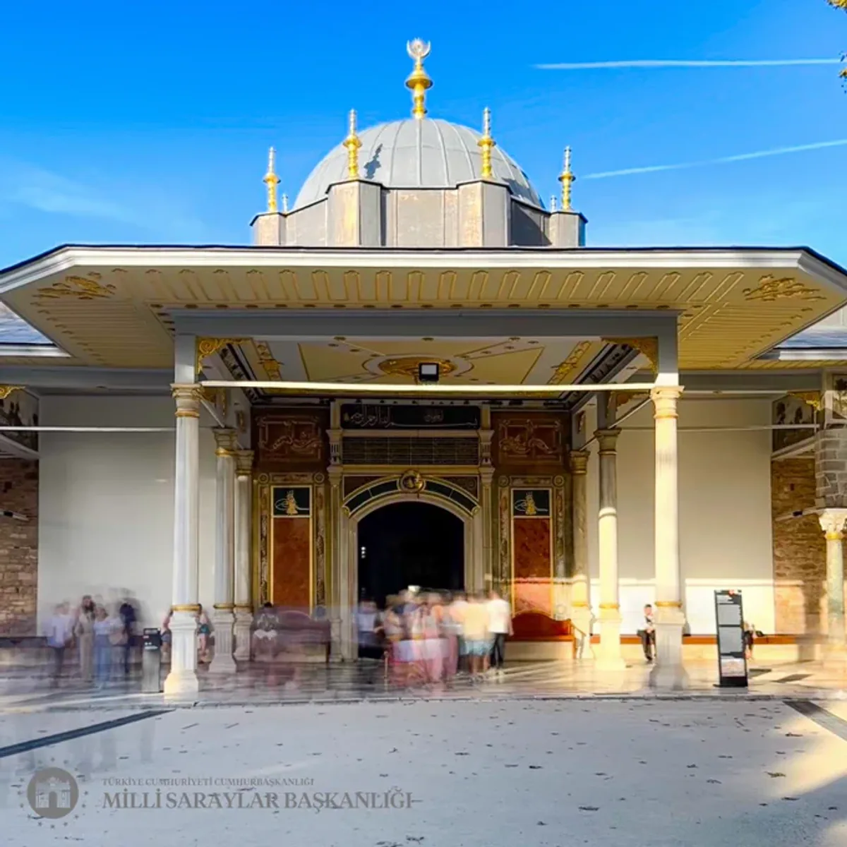 Topkapı Sarayı’nın Tarihi Babüssaade Kapısı Topkapı Sarayı’nın Tarihi Babüssaade Kapısı