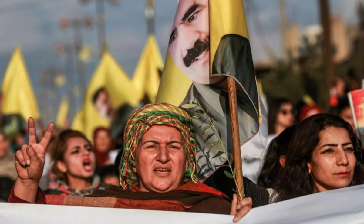 Türkiye'de PKK Lideri Öcalan'ın Örgütü Lağvetme Çağrısı Yeni Bir Süreci Başlatabilir Türkiye'de PKK Lideri Öcalan'ın Örgütü Lağvetme Çağrısı Yeni Bir Süreci Başlatabilir