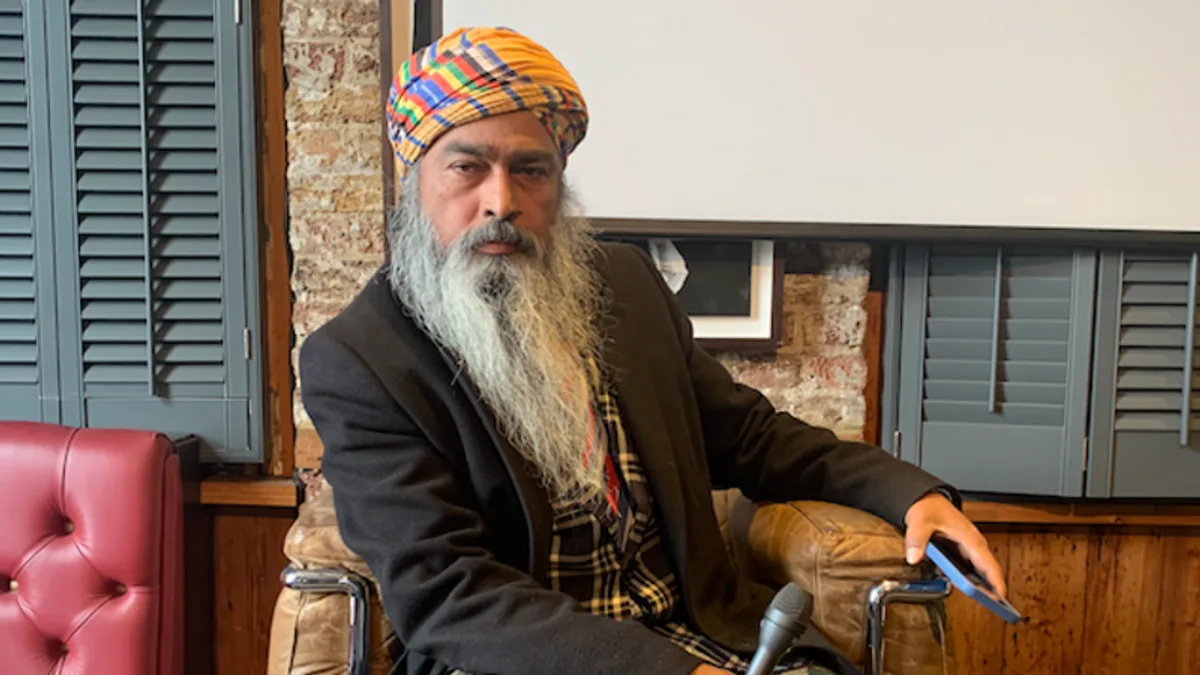 Bitcoin ve Gizemli Mucidi: Satoshi Nakamoto Bitcoin ve Gizemli Mucidi: Satoshi Nakamoto