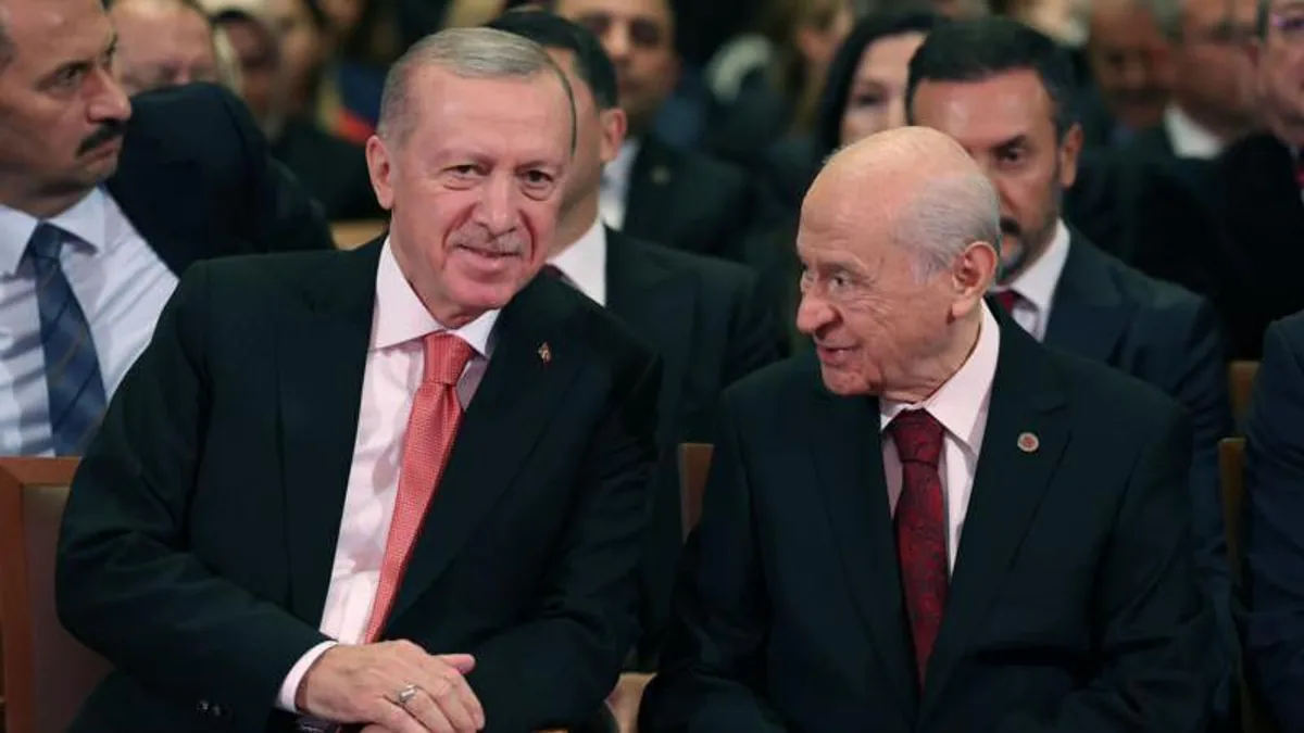 Cumhurbaşkanı Erdoğan: Kayyum Atamaları Tepki Çekiyor Cumhurbaşkanı Erdoğan: Kayyum Atamaları Tepki Çekiyor