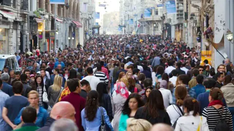 Gençlik Çalışanları Artık Resmî Meslek Statüsünde: MYK Standartları Belirlendi