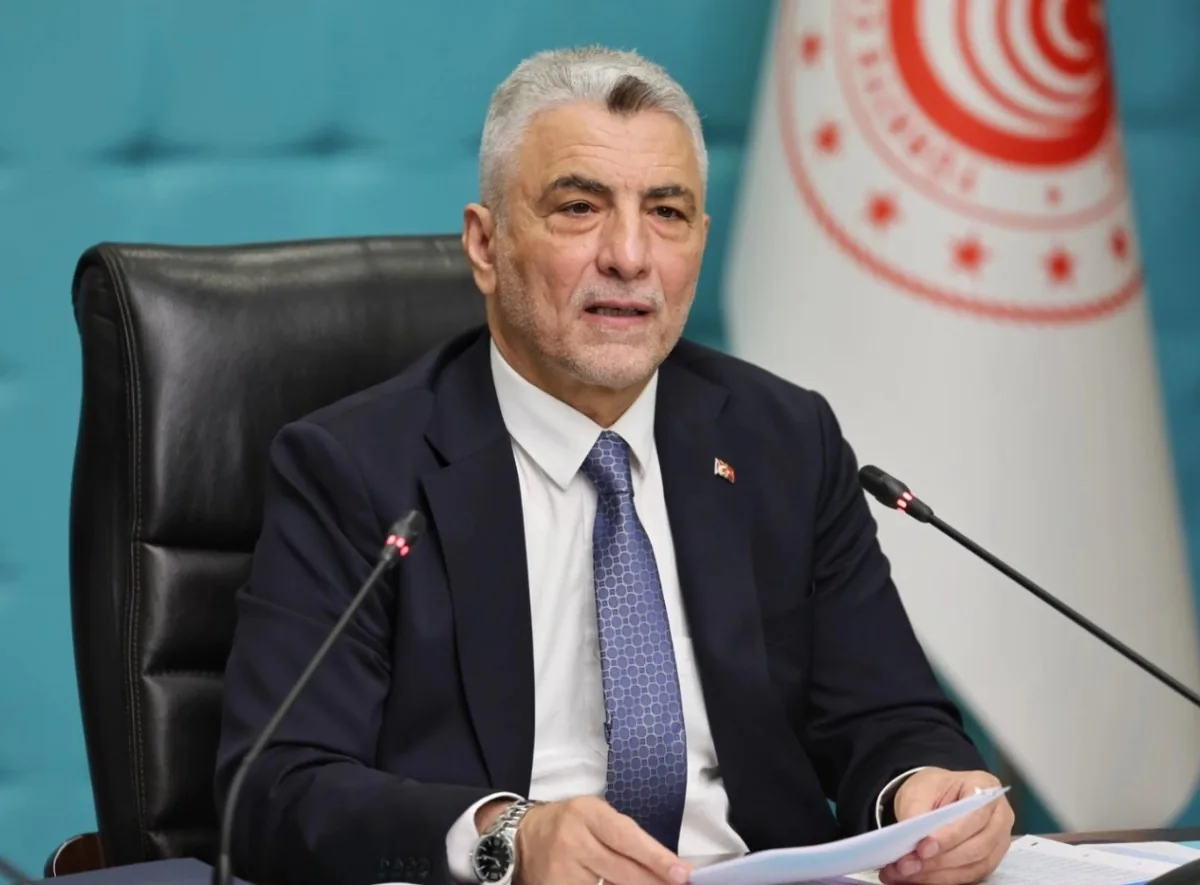 Ticaret Bakanı Ömer Bolat'tan Ekonomi Açıklaması Ticaret Bakanı Ömer Bolat'tan Ekonomi Açıklaması