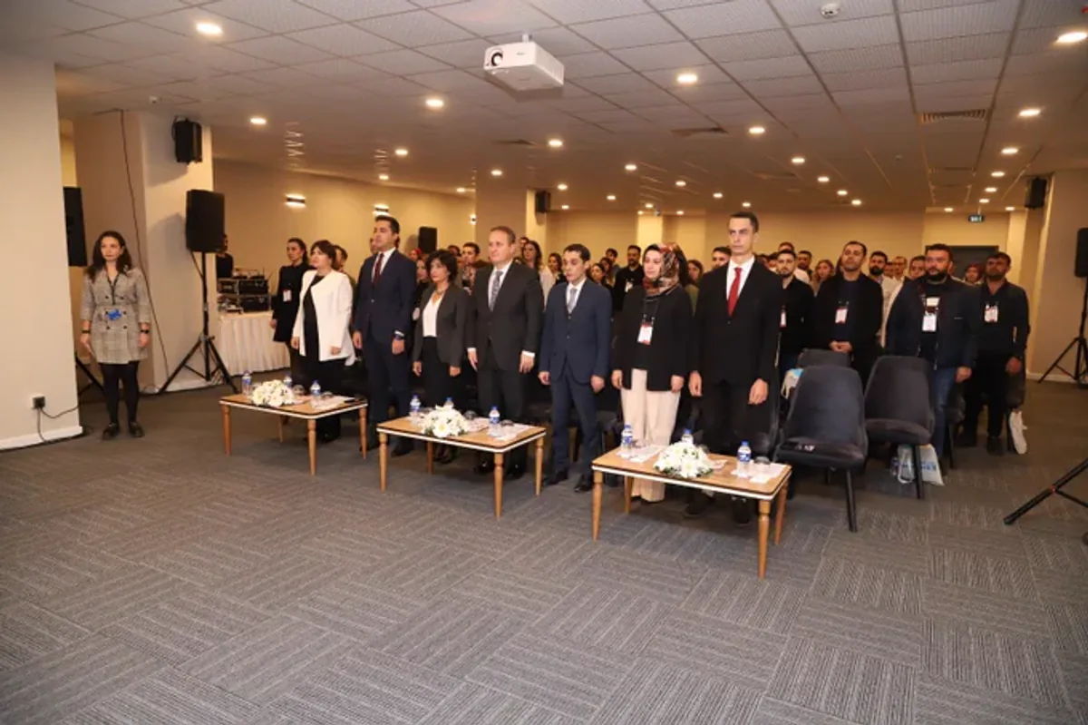 112 Acil Çağrı Merkezleri Kadına Yönelik Şiddet Eğitimi 112 Acil Çağrı Merkezleri Kadına Yönelik Şiddet Eğitimi