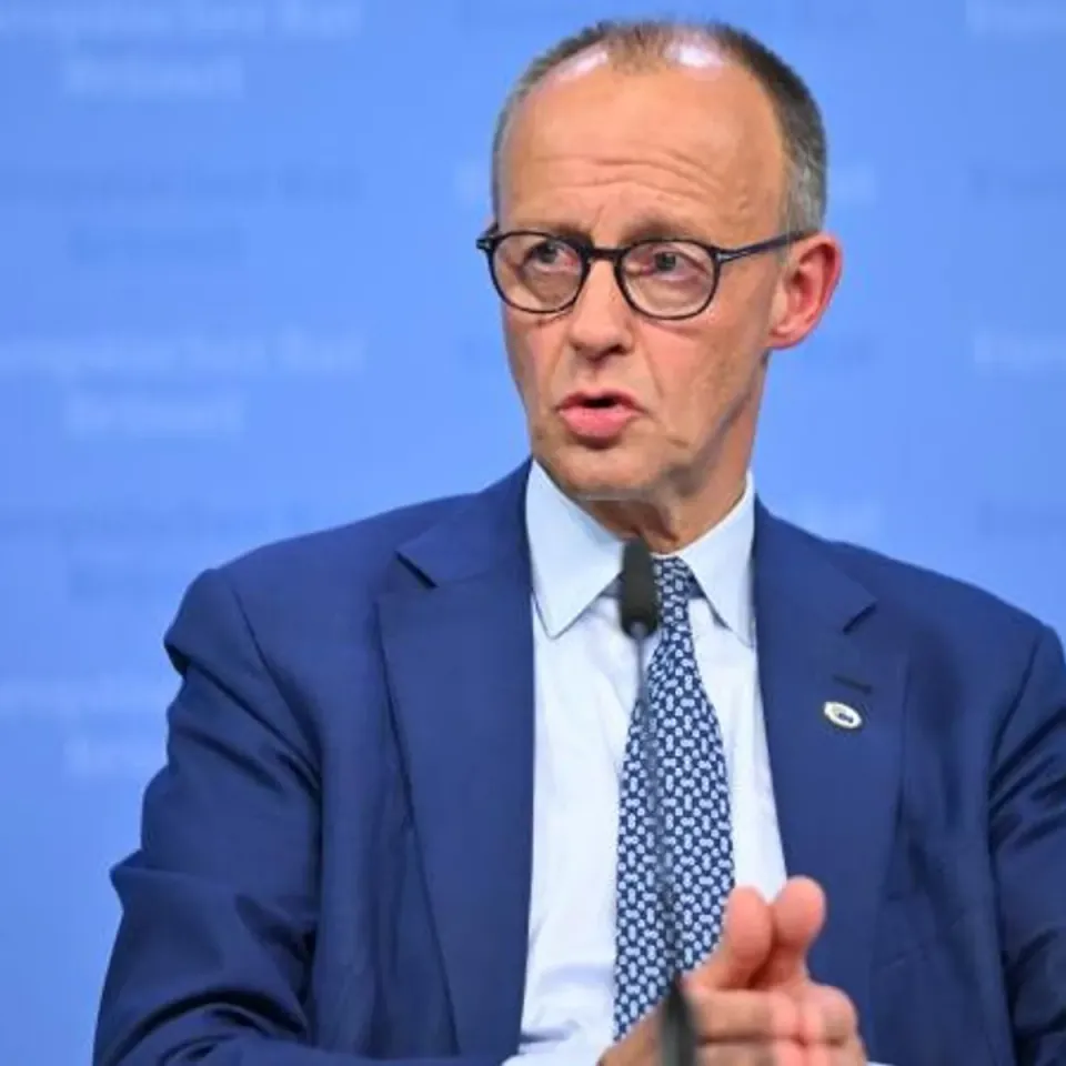 Almanya Şansölyesi Friedrich Merz'den NATO Zirvesi ve Orta Doğu Mesajı görseli