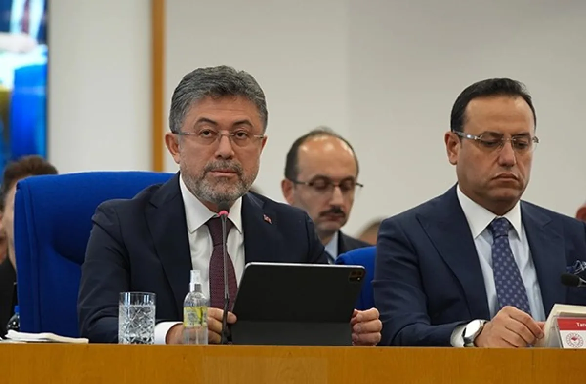 Tarım ve Orman Bakanı İbrahim Yumaklı, Devlet Destekli Tarım Sigortaları Hakkında Yenilikleri Açıkladı Tarım ve Orman Bakanı İbrahim Yumaklı, Devlet Destekli Tarım Sigortaları Hakkında Yenilikleri Açıkladı