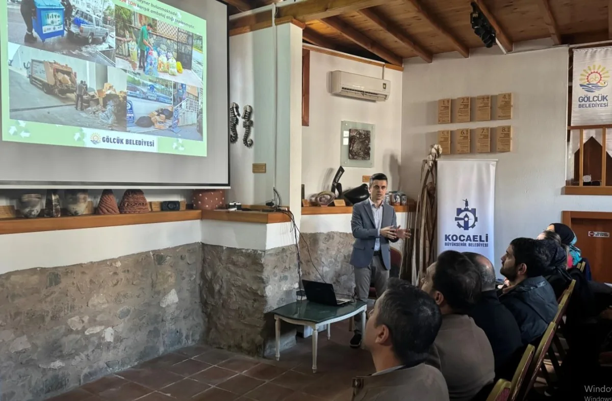 Kocaeli Büyükşehir Belediyesi, Sıfır Atık Yönetim Sistemi Değerlendirme Toplantısı Düzenledi Kocaeli Büyükşehir Belediyesi, Sıfır Atık Yönetim Sistemi Değerlendirme Toplantısı Düzenledi
