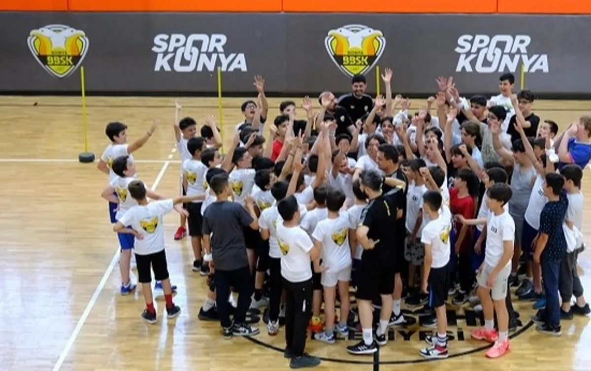 Konya Büyükşehir Belediyespor’da Erkekler Basketbol Altyapı Seçmeleri Başlıyor Konya Büyükşehir Belediyespor’da Erkekler Basketbol Altyapı Seçmeleri Başlıyor