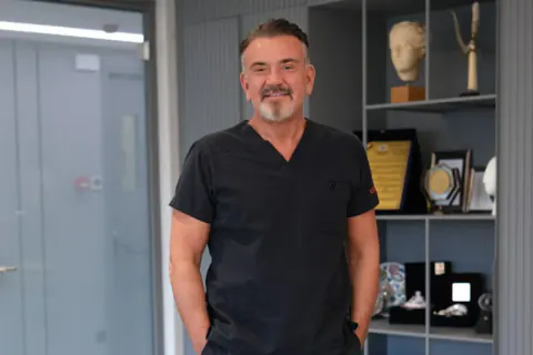 Türkiye Saç Ekimi Turizminde Küresel Liderlik Pozisyonunu Koruyor