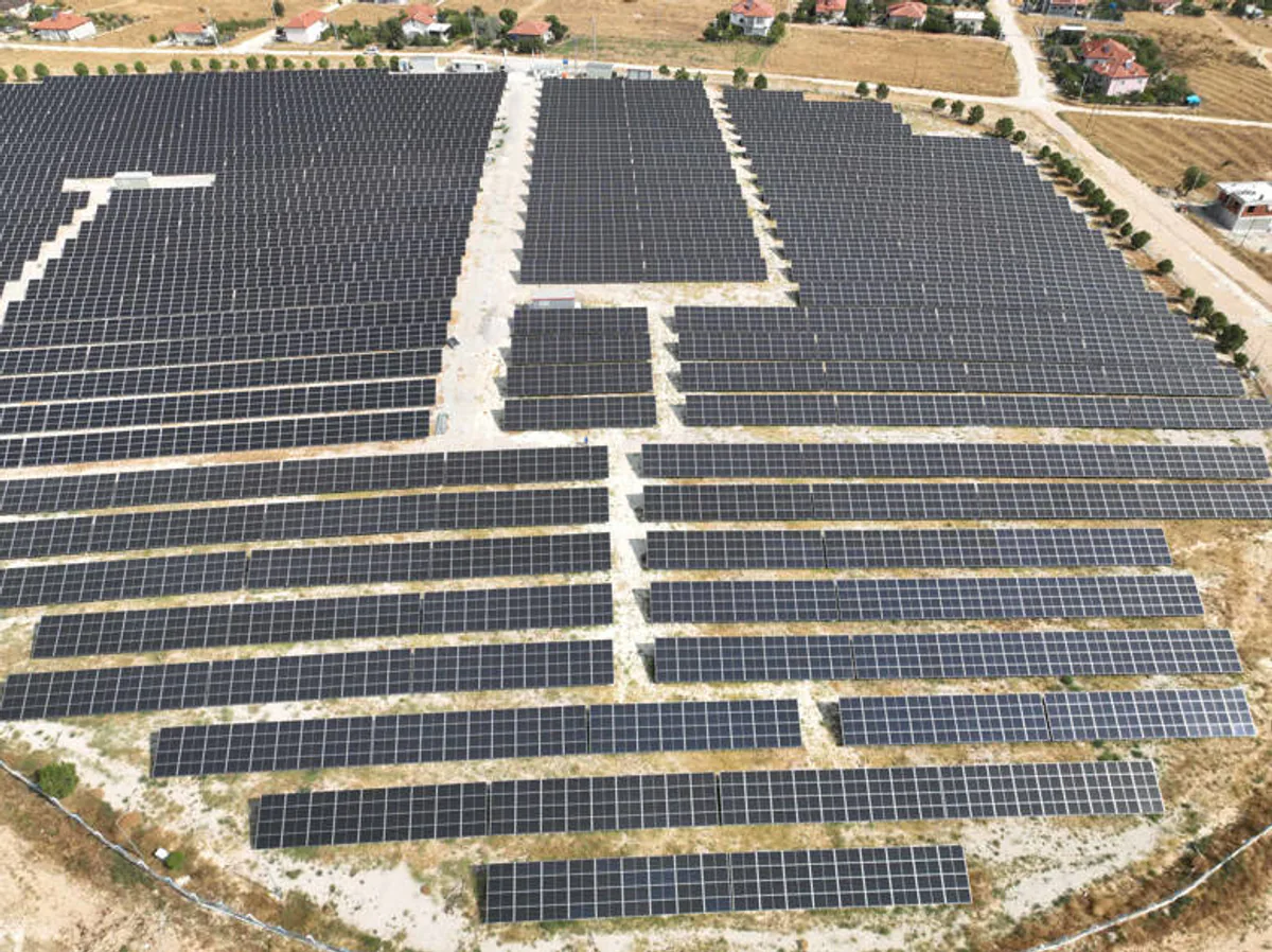 Antalya Büyükşehir Belediyesi Yenilenebilir Enerji Projeleriyle Nötr Karbon Hedefine Doğru İlerliyor Antalya Büyükşehir Belediyesi Yenilenebilir Enerji Projeleriyle Nötr Karbon Hedefine Doğru İlerliyor