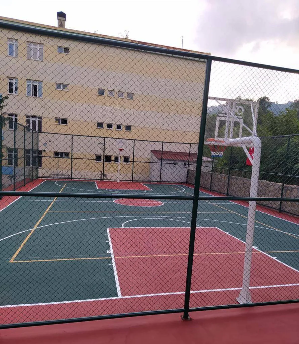 Büyükşehir Belediyesi 24 Yeni Spor Sahası İnşa Ediyor Büyükşehir Belediyesi 24 Yeni Spor Sahası İnşa Ediyor