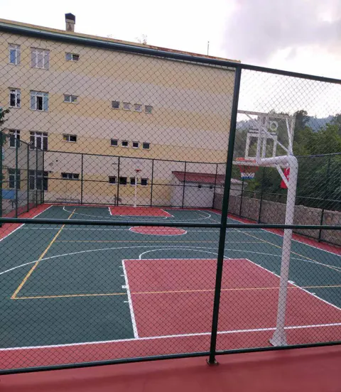 Büyükşehir Belediyesi 24 Yeni Spor Sahası İnşa Ediyor