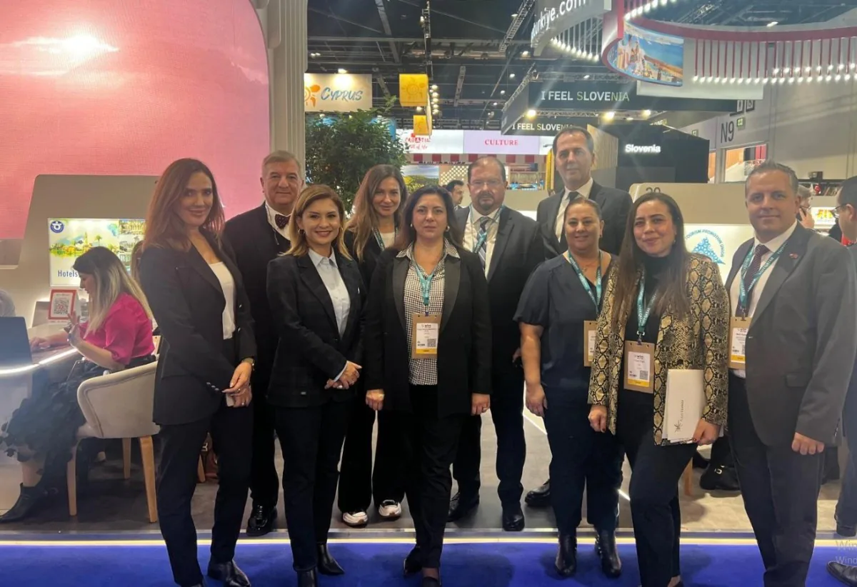 Egeli Turizmciler Londra'da World Travel Market Fuarı'nda! Egeli Turizmciler Londra'da World Travel Market Fuarı'nda!