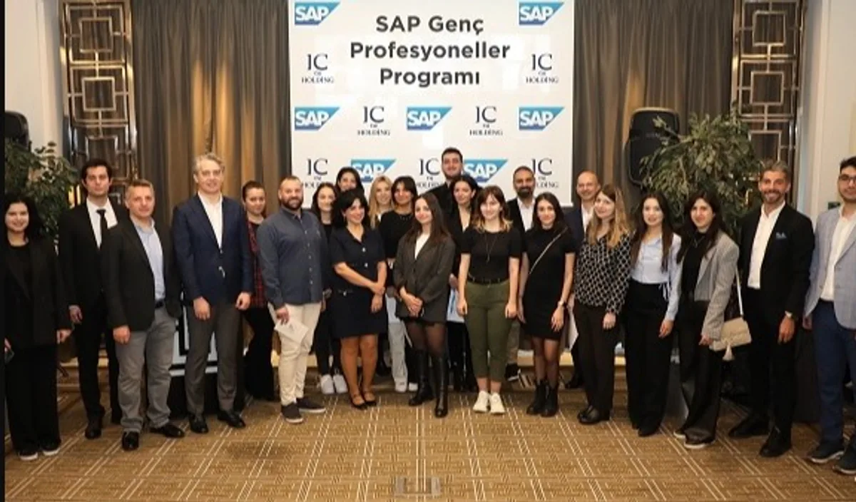 IC Holding ve SAP Genç Profesyoneller Programı Mezuniyet Töreniyle Son Buldu IC Holding ve SAP Genç Profesyoneller Programı Mezuniyet Töreniyle Son Buldu