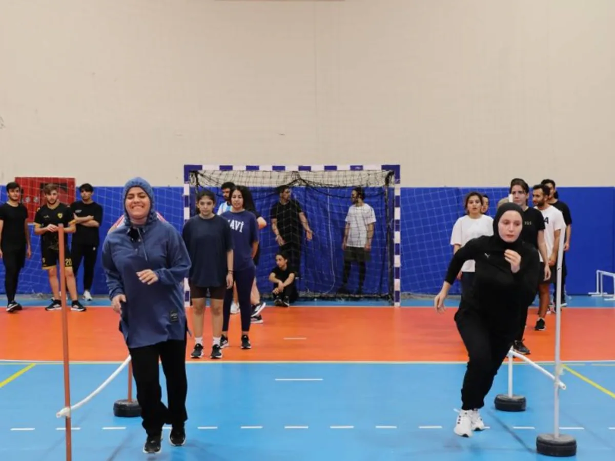 Hatay Büyükşehir Belediyesi Gençlere Ücretsiz Kurs ve Eğitimler Sunuyor Hatay Büyükşehir Belediyesi Gençlere Ücretsiz Kurs ve Eğitimler Sunuyor