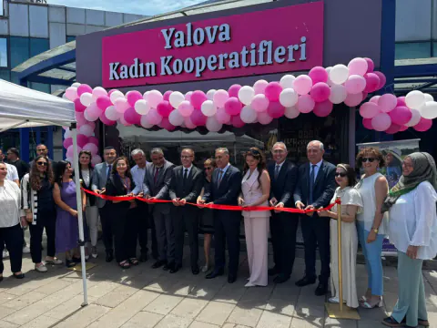 Yalova Kadın Kooperatifleri İstanbul'a Açıldı: İDO Yenikapı'da Yeni Satış Ofisi