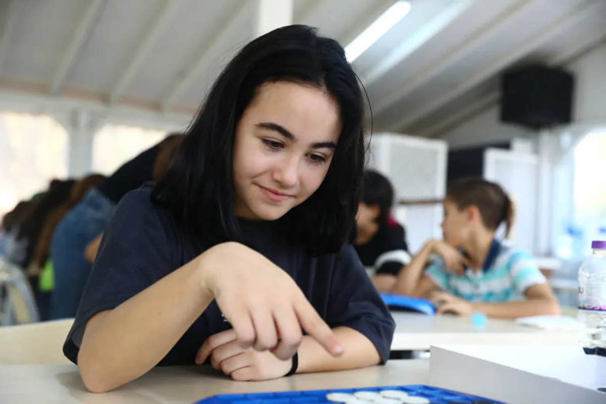 Antalya Büyükşehir Belediyesi, Ekran Işığından Ağaç Gölgesine Temalı Gençlik Kampı Düzenledi Antalya Büyükşehir Belediyesi, Ekran Işığından Ağaç Gölgesine Temalı Gençlik Kampı Düzenledi