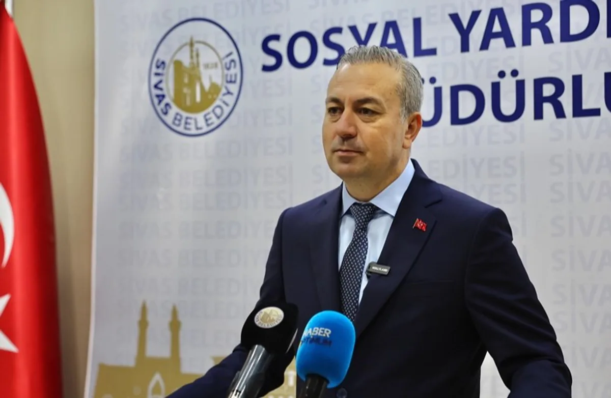 Sivas Belediyesi, İhtiyaç Sahibi Ailelere Yakacak Yardımı Yapacak Sivas Belediyesi, İhtiyaç Sahibi Ailelere Yakacak Yardımı Yapacak