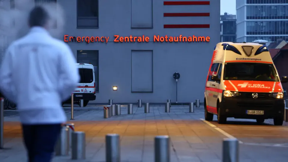 Almanya'da Acil Sağlık Sistemi: Rettungswagen ve Notarzt Sistemi görseli