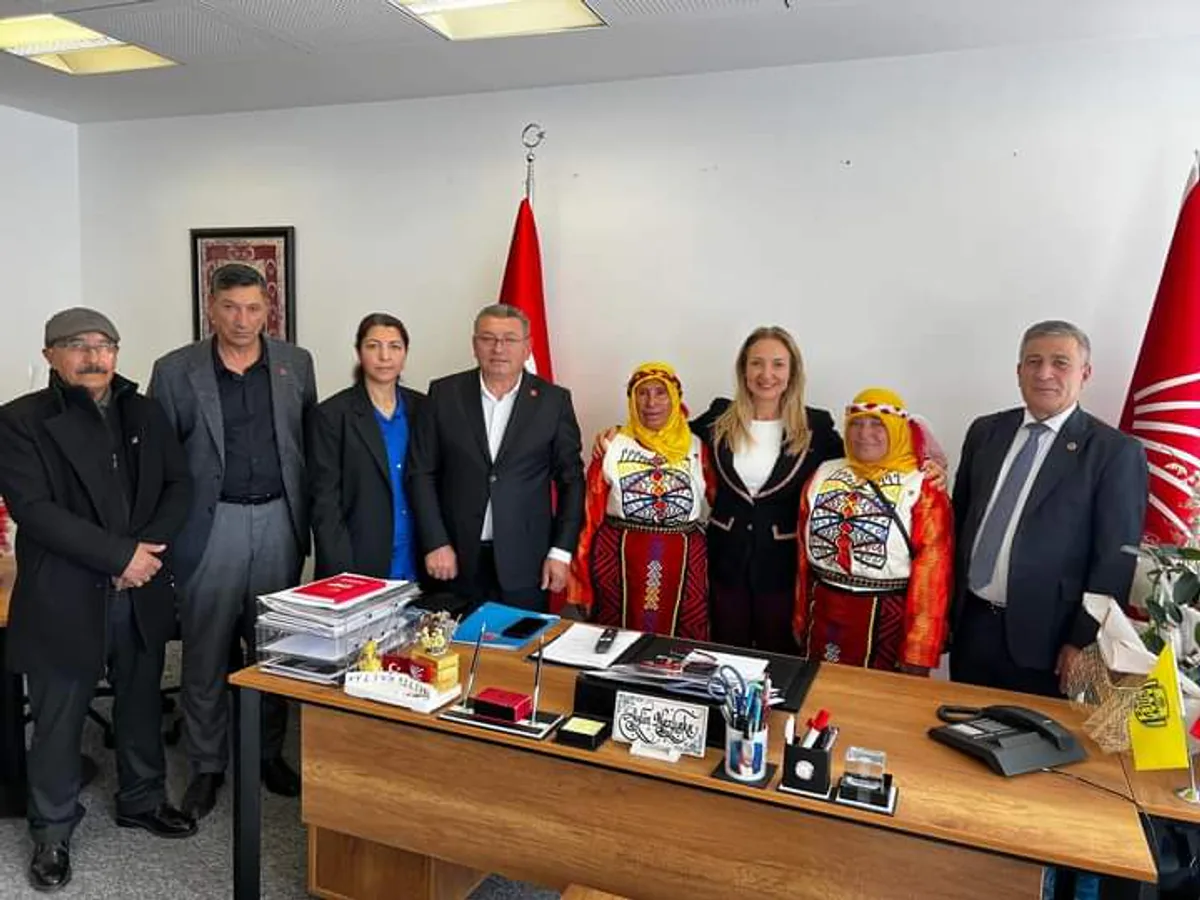 CHP Kayseri Akkışla İlçe Örgütü, Genel Merkez'i Ziyaret Etti CHP Kayseri Akkışla İlçe Örgütü, Genel Merkez'i Ziyaret Etti