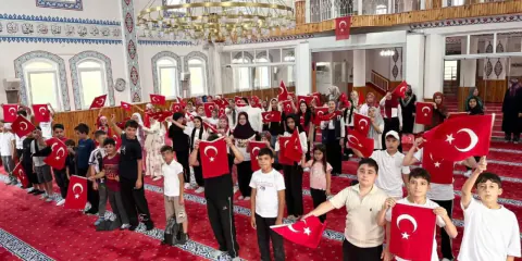 Bozüyük'te 15 Temmuz Ruhu Kur'an Kursu Öğrencileriyle Yaşatıldı