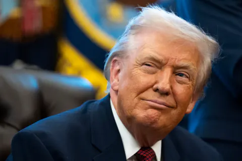 Trump'tan "Yapay Zeka" yasağı: Federal terminoloji "Süper Zeka" olarak değiştirildi