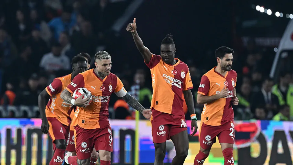 4 Temmuz Futbol Gündemi: Galatasaray ve Alt Liglerde Kritik Randevular görseli