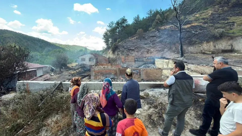Kastamonu Milletvekili Serap Ekmekçi'den Yangınzede Aileye Destek Ziyareti görseli