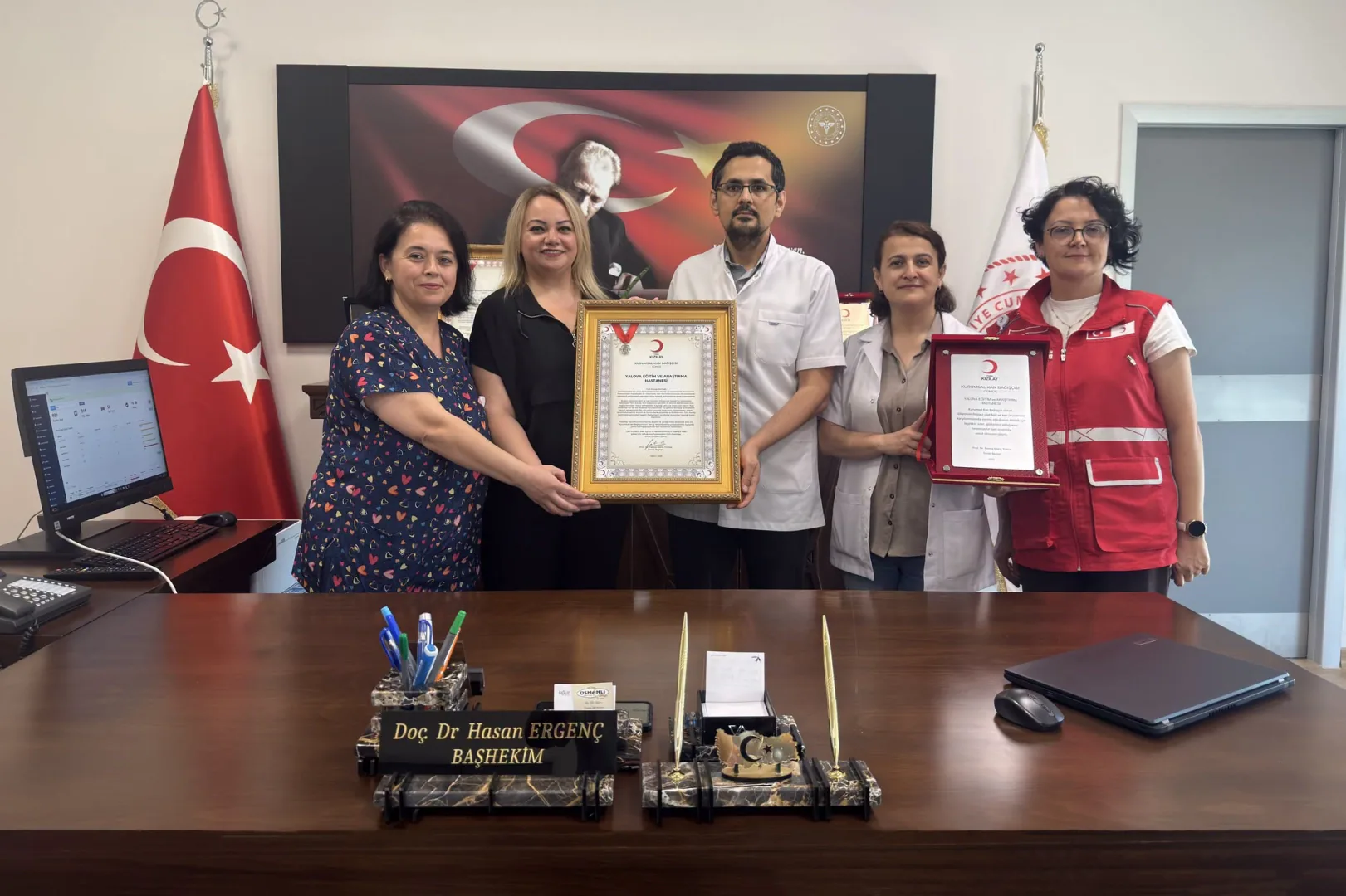 Yalova'da Hayat Kurtaran Başarı: 1035 Ünite Kanla Gümüş Madalya Yalova'da Hayat Kurtaran Başarı: 1035 Ünite Kanla Gümüş Madalya