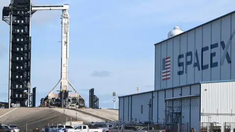 SpaceX Halka Arzı Sonrası Hisse Performansı ve Piyasadaki Güven Testi