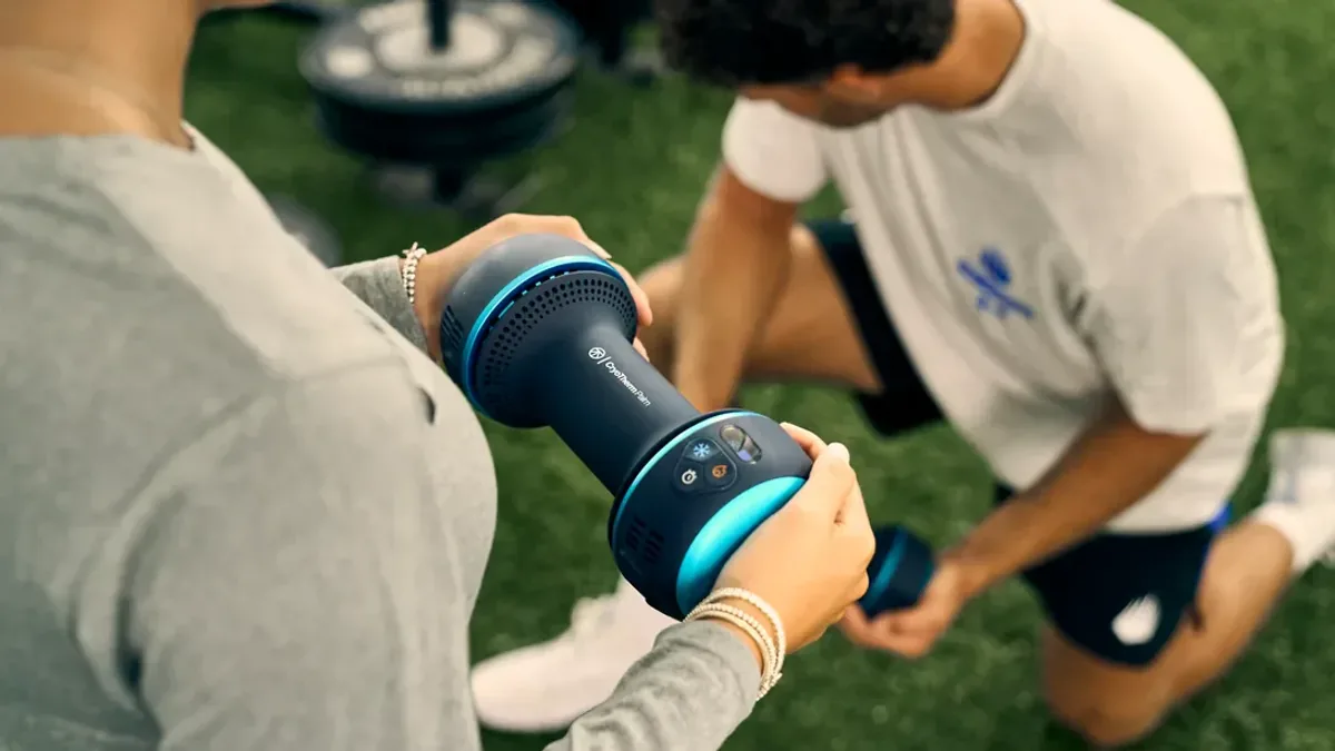 Therabody'den Yeni Recovery Teknolojisi: CryoTherm Palm Tanıtıldı Therabody'den Yeni Recovery Teknolojisi: CryoTherm Palm Tanıtıldı