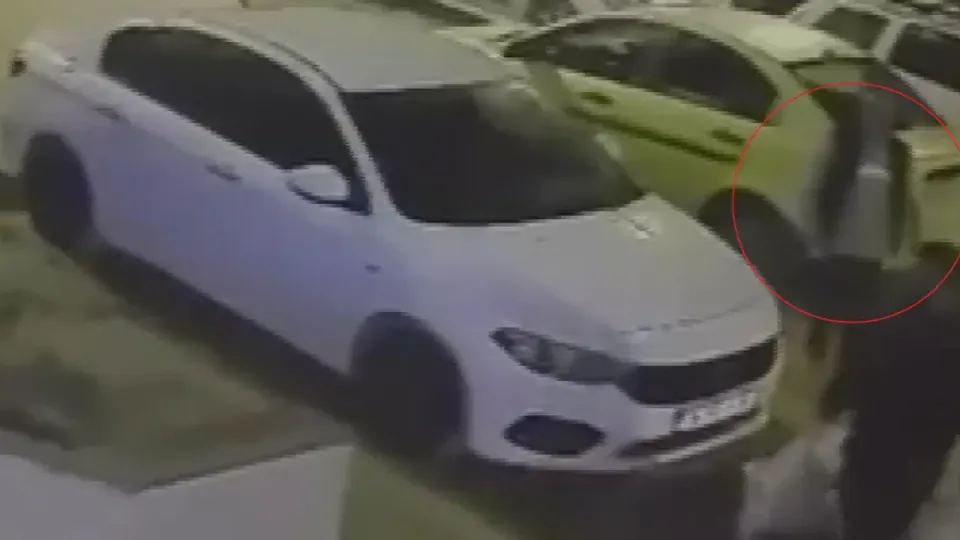 Ankara'da taksici indirdiği yolcuya kurşunladı: Kameralardaki saniye saniye görseli
