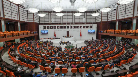 TBMM Genel Kurulu'nun Gündemi Belli Oldu: Kritik Kanun Teklifi ve Sayıştay Seçimi
