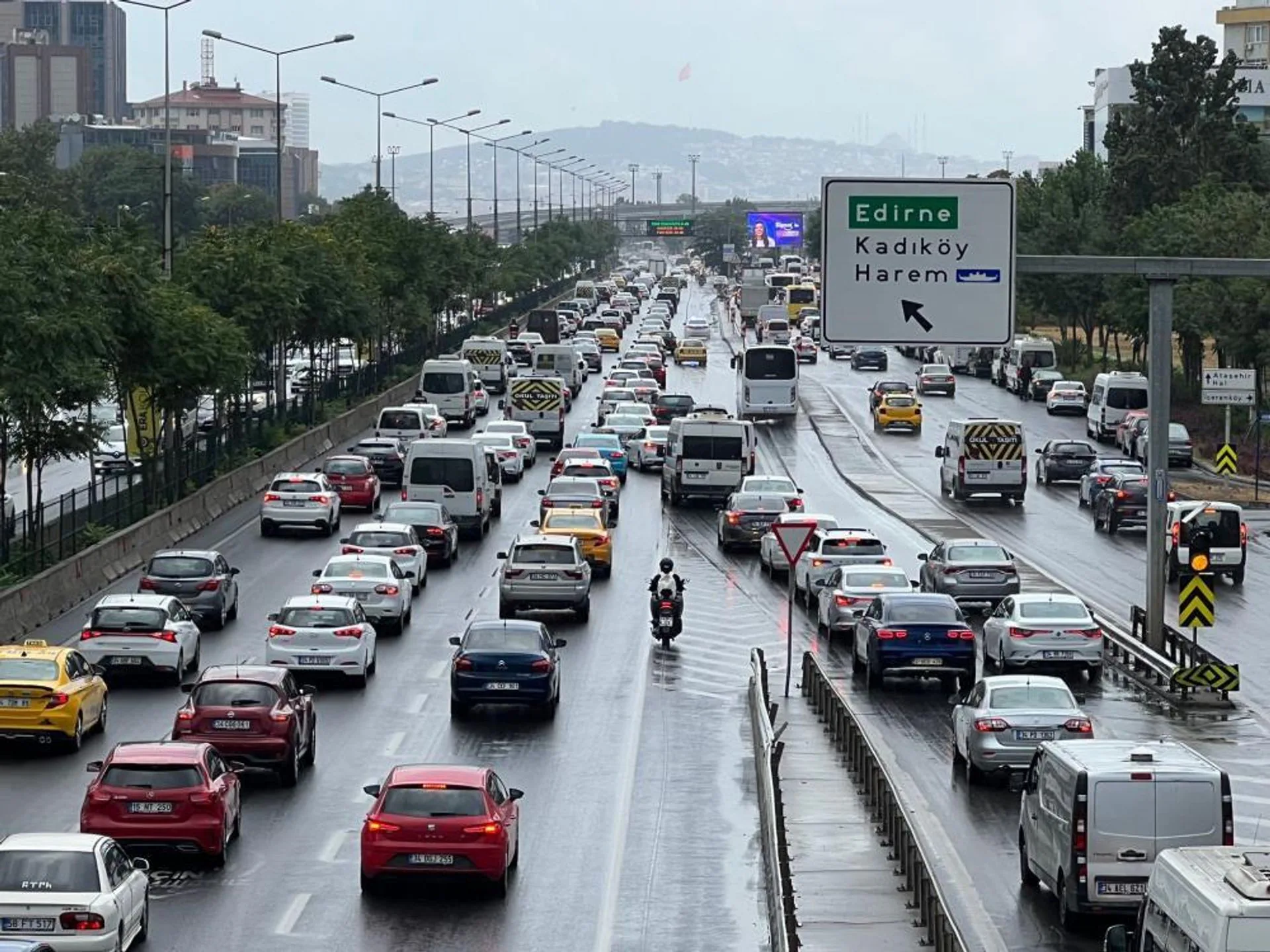 KGM Canlı Yol Durumu: Temmuz 2026 Tatil Yoğunluğunda Trafik Rehberi KGM Canlı Yol Durumu: Temmuz 2026 Tatil Yoğunluğunda Trafik Rehberi