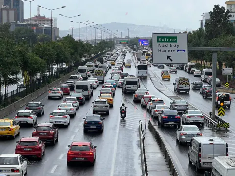 KGM Canlı Yol Durumu: Temmuz 2026 Tatil Yoğunluğunda Trafik Rehberi